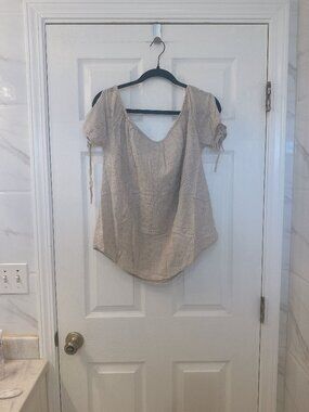 Vintage-Style Made in Italy Eyelet Boho Blouse